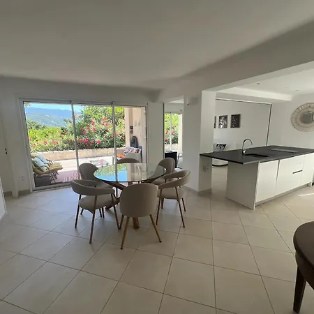 à 150m à Pied De La Au Coeur Du Maquis Villa *